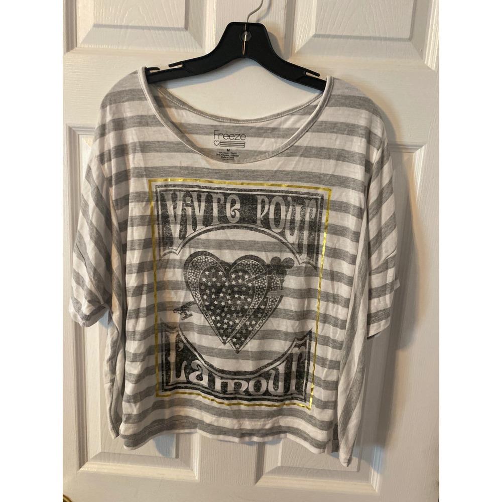 Freeze Womens‎ Grey White Striped Graphic Heart T-Shirt Vivre Pour Lamour Size M